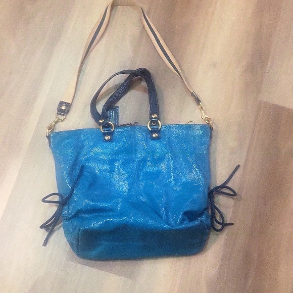 Coach Purse - Picture 4 of 5